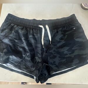 Vuori Clementine shorts